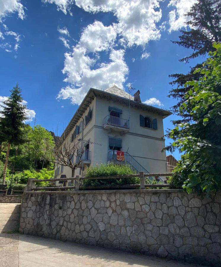 Апартаменты Raco Del Pirineu Эль-Понт-де-Суэрт Экстерьер фото